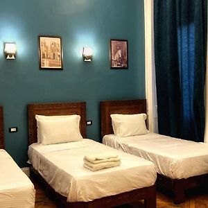 Minerva Grand Hostel Cairo